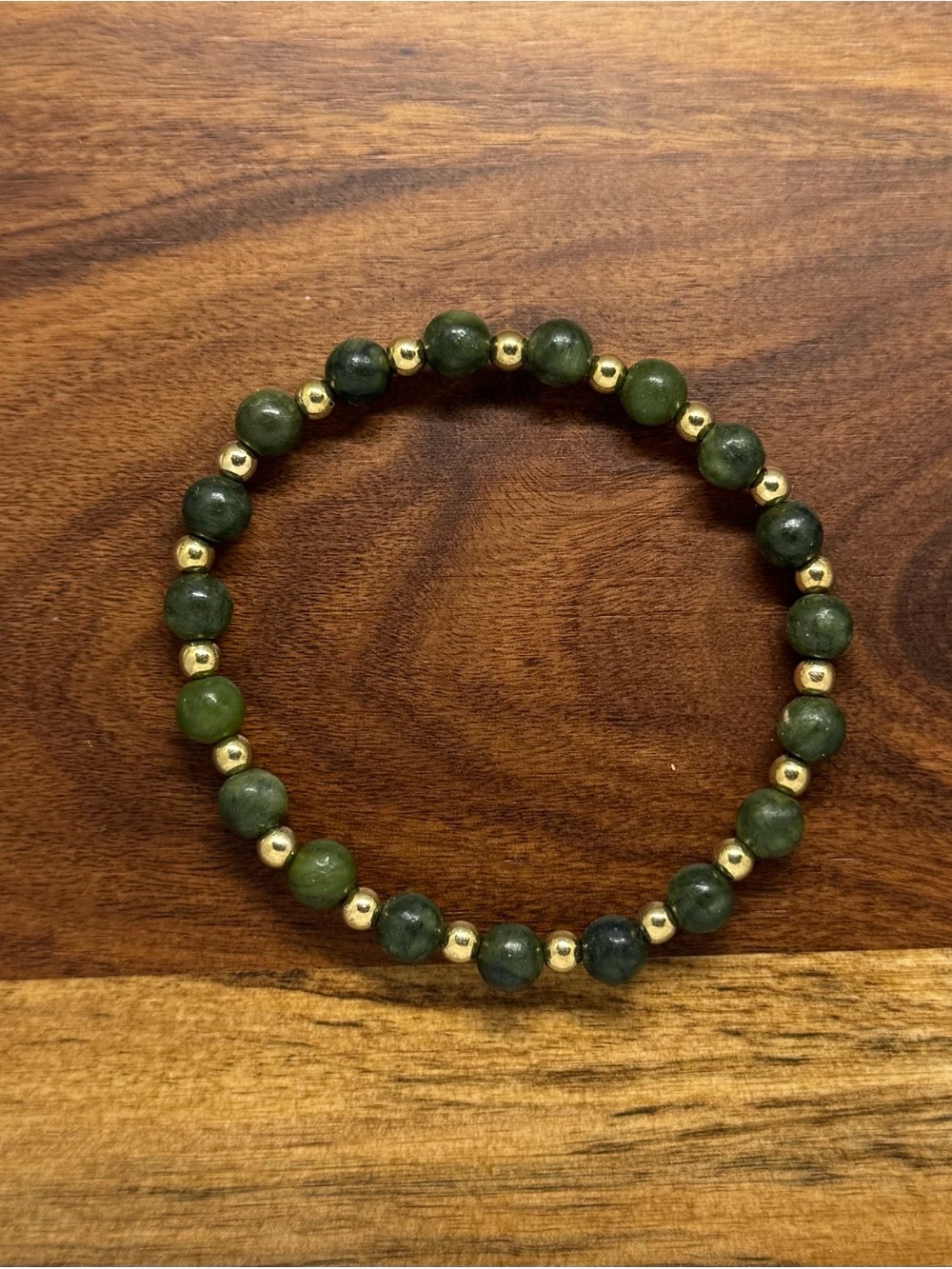 ✨ Handmade Jade Stretch Bracelet ✨
